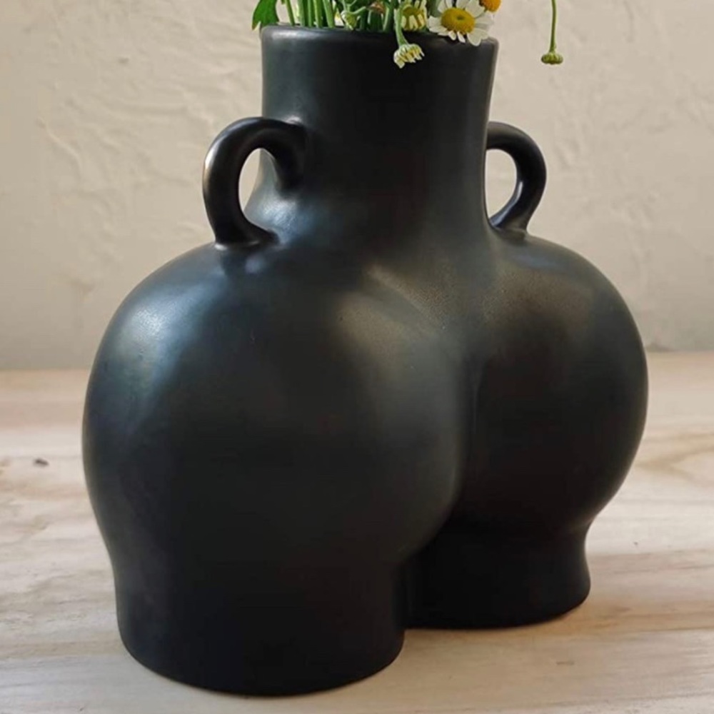 Body / butt ceramic vase in matte black or white - Picture 2 of 10